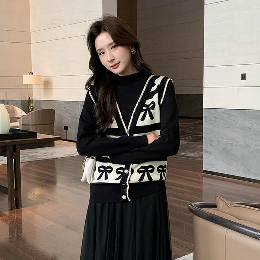 奢姿大码女装2024秋季减龄蝴蝶图案针织衫胖妹妹半高领时尚上衣2743200911 商品图2