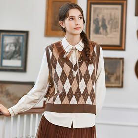 FamecocoV领菱格提花包芯纱针织马甲女秋冬FAB8CA048