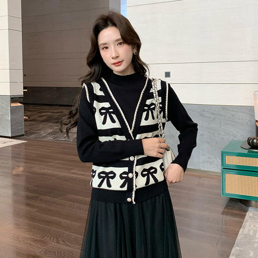 奢姿大码女装2024秋季减龄蝴蝶图案针织衫胖妹妹半高领时尚上衣2743200911 商品图4