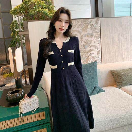 奢姿2024年冬季新款大码女装复古法式裙子胖妹妹小香风百褶连衣裙9844890305 商品图2