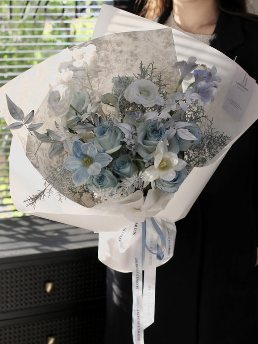 清冷冰川蓝花束 商品图3