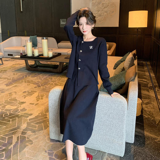 奢姿2024年冬季新款大码女装上衣半裙套装胖妹妹气质小香风两件套9844969152 商品图2