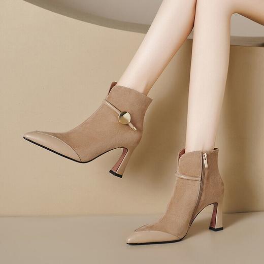 【预售5天】优雅气质名媛时装靴秋冬季新款靴子尖头粗跟高跟女靴金属扣短靴女QS&6053 商品图2