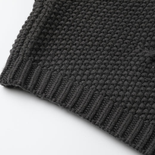 Famecoco范可儿短款v领肌理绞花针织开衫女FAB8DE033 商品图4