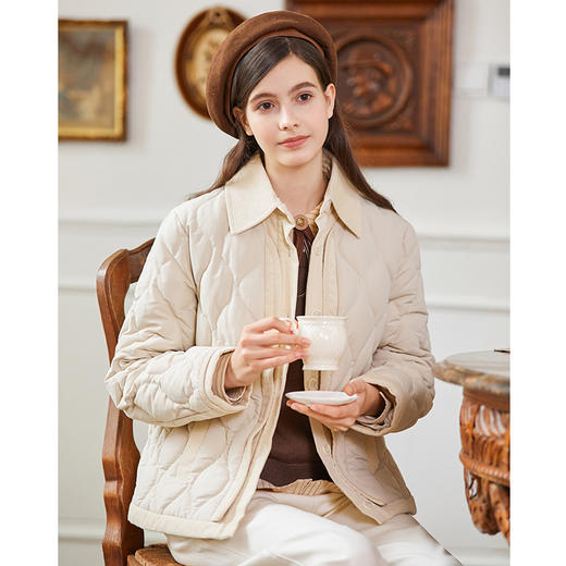 FAMECOCO范可儿衬衫式短款小众轻薄百搭羽绒服女冬款FAB8AJ035 商品图2