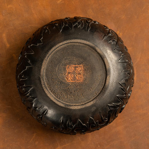 清 沉香木雕卷草花卉纹钵 商品图3