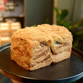 红豆肉松小吐司