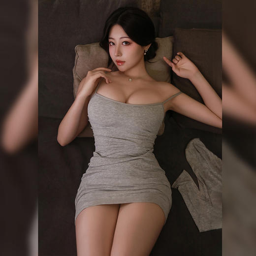 霏慕 温柔贤妻低领家居套装ZY7853 纯欲热辣妹风吊带连衣裙紧身百搭包臀短裙性感诱惑情趣内衣 商品图4