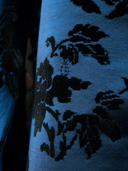 盛唐牡丹 |石青底色真丝漳绒外套-钉珠款(钉珠花纹随机） 商品图4