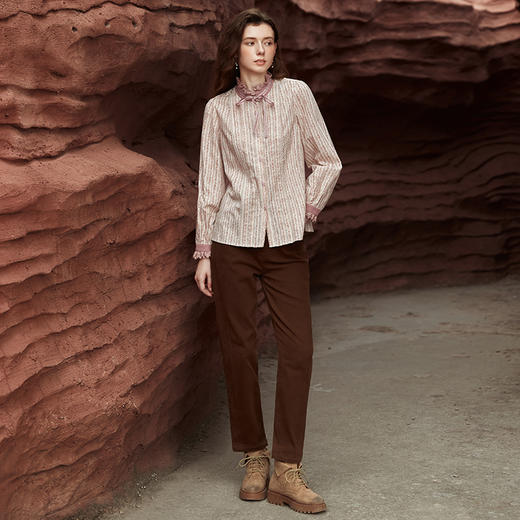 Famecoco范可儿立领拼接衬衫粉色内搭长袖衬衣秋冬款FAB8BH001 商品图3