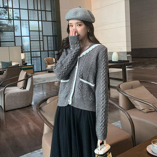 奢姿大码女装2024冬季减龄海军领简约针织衫胖妹妹时尚百搭上衣9844353686 商品图1