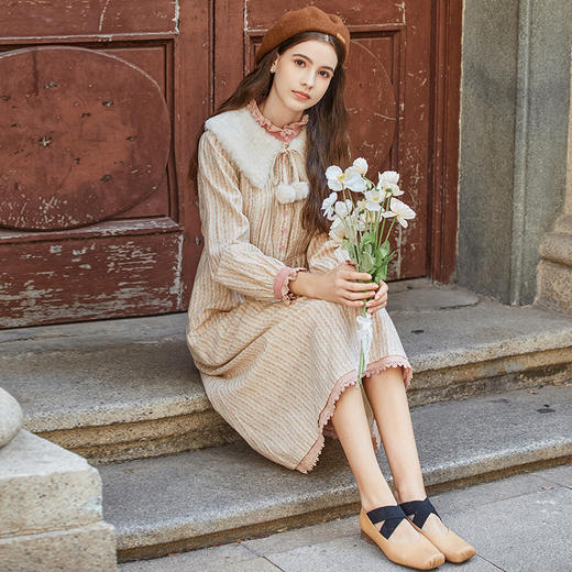 Famecoco范可儿千金连衣裙女立领收腰长裙毛领可拆卸FAB8FA002 商品图4