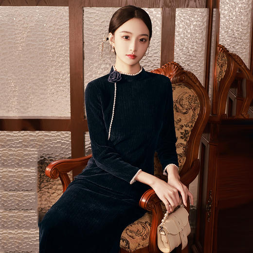 藏青色新中式国风，长款改良旗袍 SC18060 商品图4