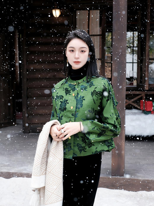 盛唐牡丹| 翡翠绿蝶恋花漳缎外套-钉珠款(钉珠花纹随机） 商品图1
