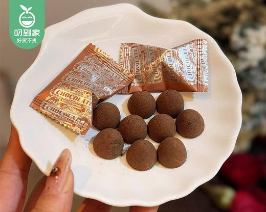 【预售-12月22日配送】甘滋罗纯可可脂松露巧克力-圣诞款（310g/盒 85-95颗 混合口味）配礼袋+圣诞帽生产日期：12月 商品图2