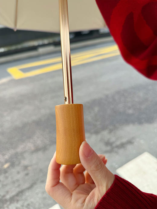 【 长柄渐变透明伞&16骨晴雨款】16骨晴雨伞，晴雨两用、加大伞面还可防晒；长柄伞被小分队称之为颜值款，好看拍照上镜~Mamoru伞 商品图8