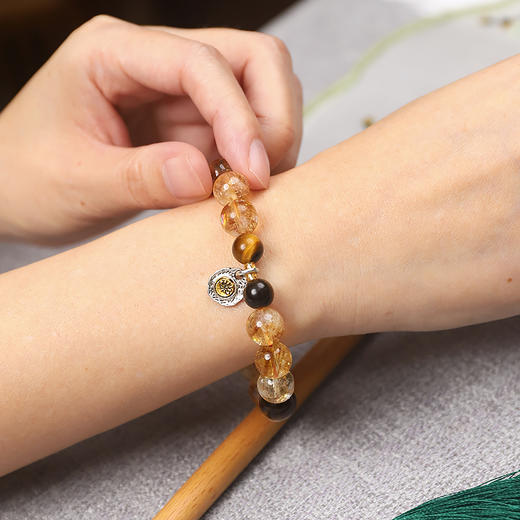 【2025年十二生肖手串】鼠女 能量矩阵“金泉汩汩”黄塔晶虎眼石手串手链 女士单圈手串配饰【鼠女-建议戴左手】 商品图3