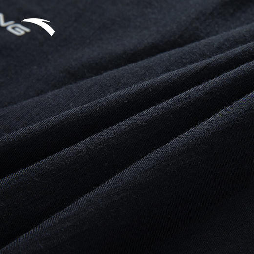 安踏运动长袖男Soft-wool轻量透气吸湿修身跑步训练长T恤152445405 商品图4