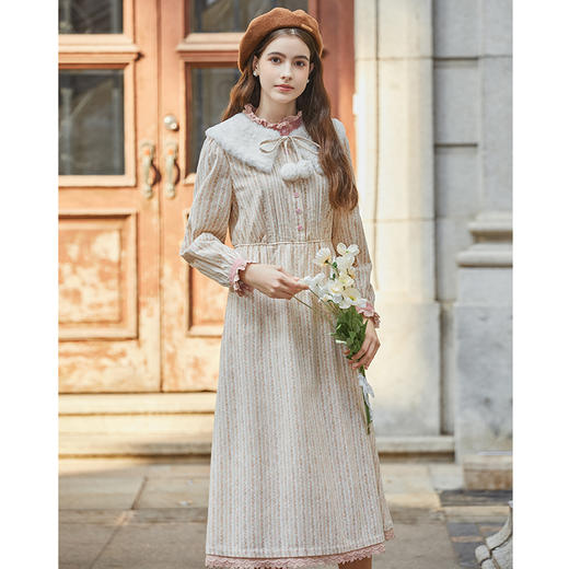 Famecoco范可儿千金连衣裙女立领收腰长裙毛领可拆卸FAB8FA002 商品图0