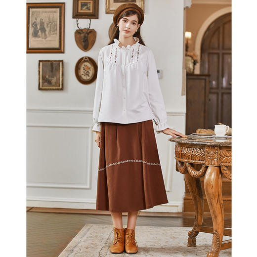 Famecoco范可儿荷叶边立领绣花衬衣减龄冬FAB8BH005 商品图4