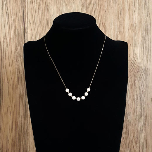 【天然正品】AU750黄金镶7颗天然约7.0MM白色akoya海水珍珠吊坠项链44CM女士现售价：1280特价！280924NJM24 商品图6