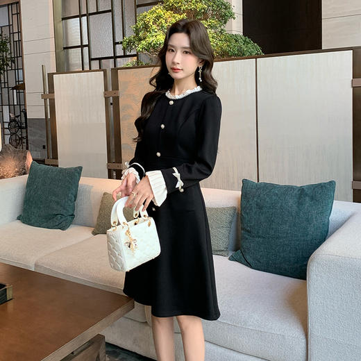 奢姿大码女装2024冬季小立领气质连衣裙胖妹妹喇叭袖设计时尚裙子9944891723 商品图1