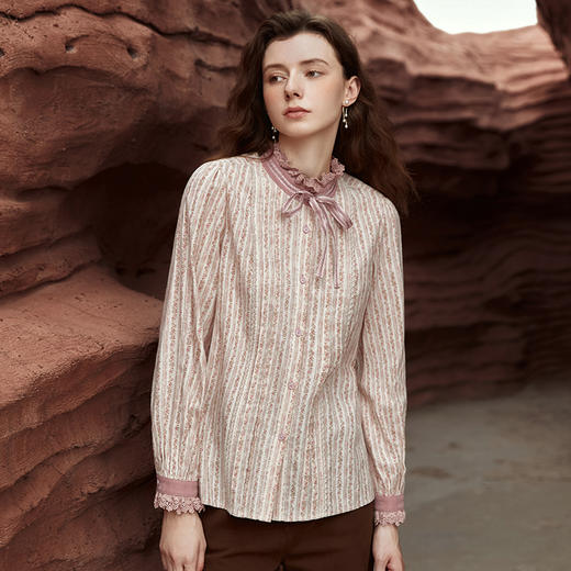 Famecoco范可儿立领拼接衬衫粉色内搭长袖衬衣秋冬款FAB8BH001 商品图2