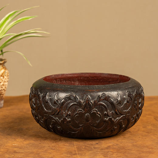 清 沉香木雕卷草花卉纹钵 商品图4