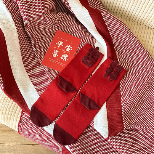 【纯棉材质，柔软舒适】袜子女本命年红袜 冬季过年长袜 女生红棉袜秋冬中筒袜 红色女袜-QQ 商品图10