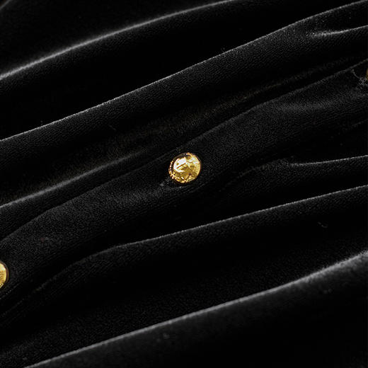 【高货wl】全新升级【铂金会员220/天猫299/差价79】(02317) 洛诗琳时髦复古文艺风高级感木耳边三角标装饰丝绒衬衫 商品图3