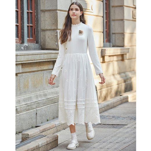 Famecoco冬季立领长袖重工刺绣连衣裙女款FAB8FA025 商品图4