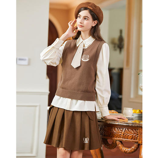 Famecoco范可儿秋冬卡通兔子刺绣半身短裙FAB8HA009 商品图3