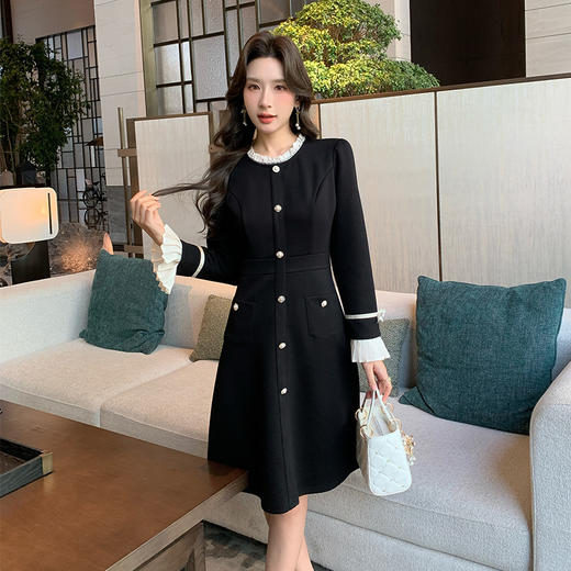 奢姿大码女装2024冬季小立领气质连衣裙胖妹妹喇叭袖设计时尚裙子9944891723 商品图0