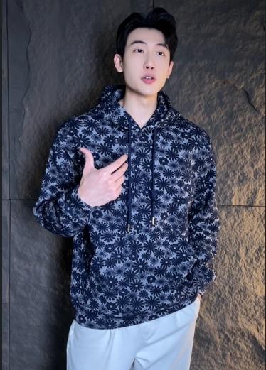 秋冬季新款时尚个性满印花纹连帽卫衣休闲情侣宽松潮流上衣 商品图0