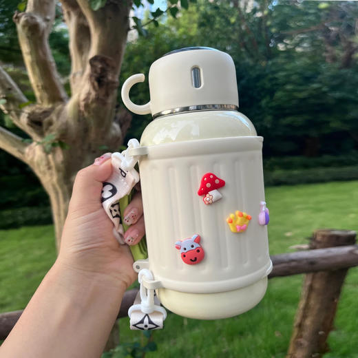 【送杯刷3D贴纸】SOOKIE大容量保温壶1000ml（4-1114） 商品图2