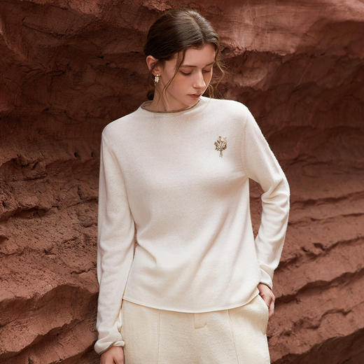 Famecoco半高领植物刺绣羊毛羊绒混纺毛衣FAB8DC008 商品图1