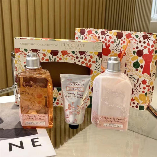 欧舒丹樱花限定洗护3件套 商品图1