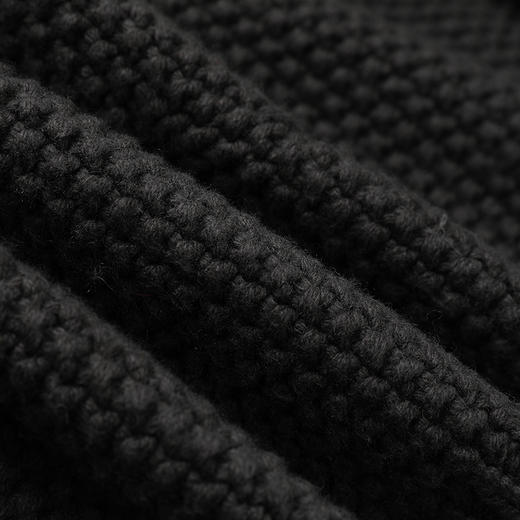 Famecoco范可儿短款v领肌理绞花针织开衫女FAB8DE033 商品图3