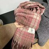 【潮流韩范；百搭不挑！】秋冬必备，围巾披肩两用，温暖又时髦。复古格子，韩系气息，高级感十足。男女款式，适合情侣，更添浪漫氛围！ 商品缩略图7