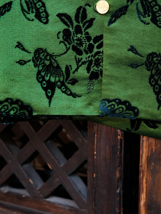盛唐牡丹| 翡翠绿蝶恋花漳缎外套-钉珠款(钉珠花纹随机） 商品图11