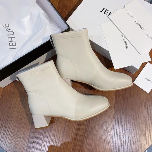 纪华菲 真皮中帮粗高跟女鞋 商品图4