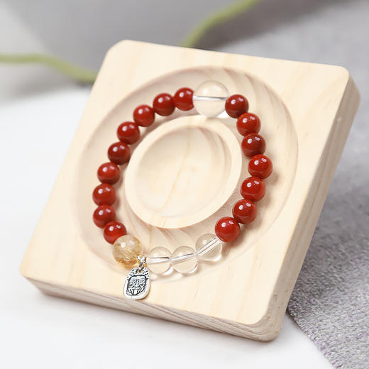 【2025年十二生肖手串】羊女 能量矩阵“才落我家”红玛瑙白水晶手串手链 女士单圈手串配饰【羊女-建议戴左手】 商品图1