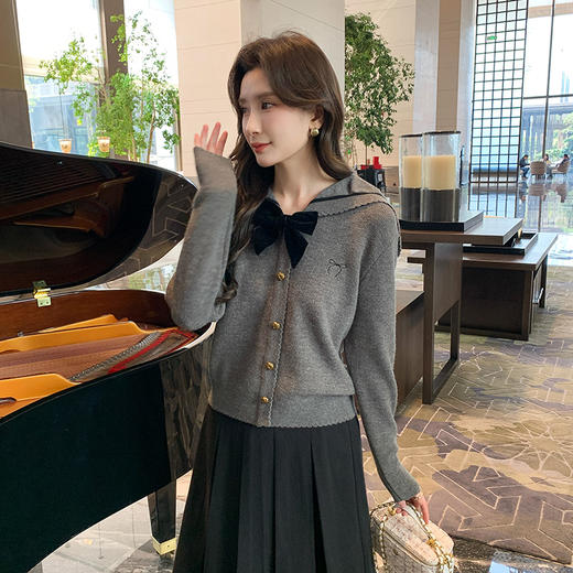 奢姿2025秋季新款大码女装海军领学院风上衣胖妹妹减龄针织衫9843691594 商品图1