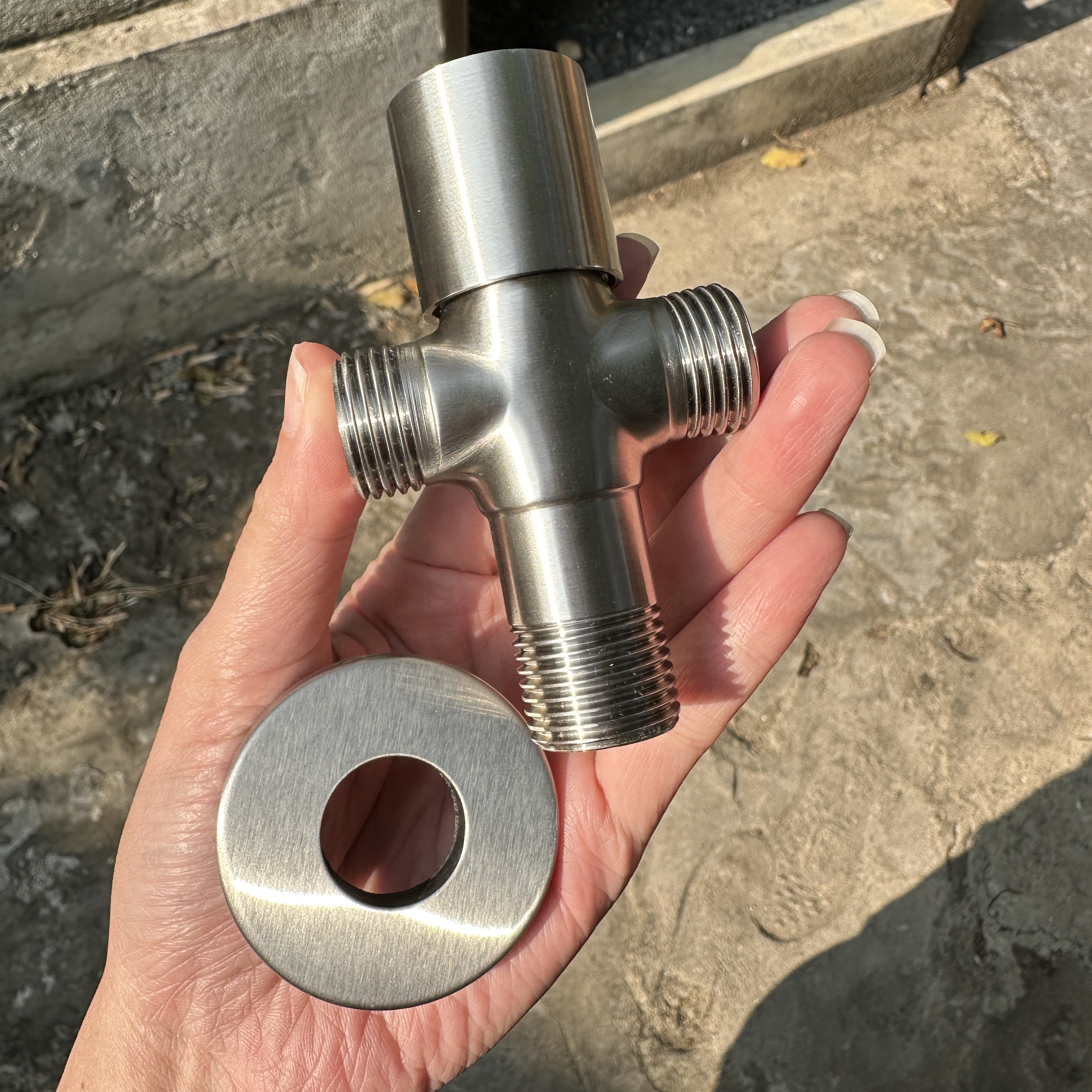 【远山定制】精铸304不锈钢三通角阀（一进二出）