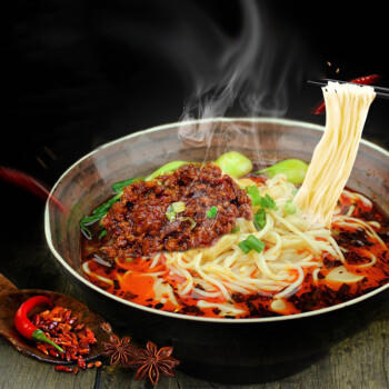 磁器口麻辣小面 重庆小面重庆特产 重庆味道麻辣鲜香 重庆小面调料200 /粮油调味 /调味品 /复合调味料 商品图2