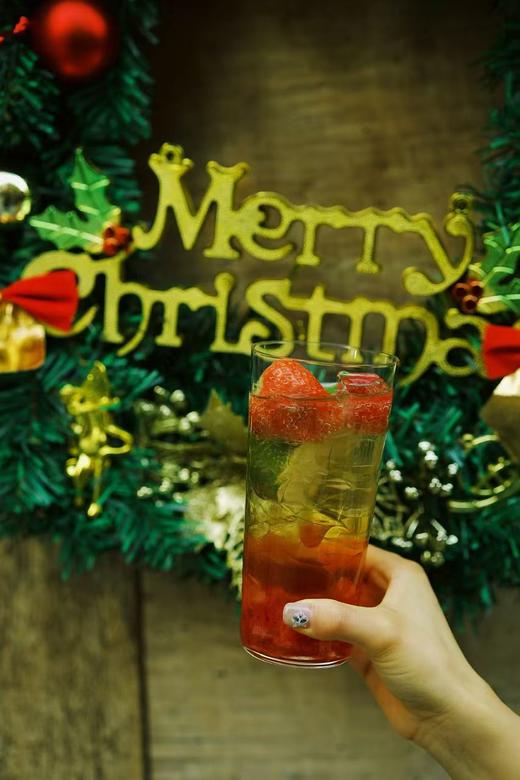 新年限定·草莓气泡水 商品图1