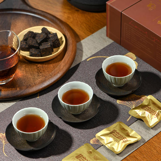 龙园几棵树 普金岁月2010老熟茶小金砖 280克（5克*56颗）/盒 商品图6