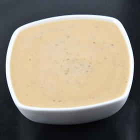 丘比（KEWPIE）沙拉酱/汁 芝麻酱 焙煎芝麻口味 调味品 蔬菜水果沙拉汁 1.5L*1瓶 /粮油调味 /调味品 /西式酱料