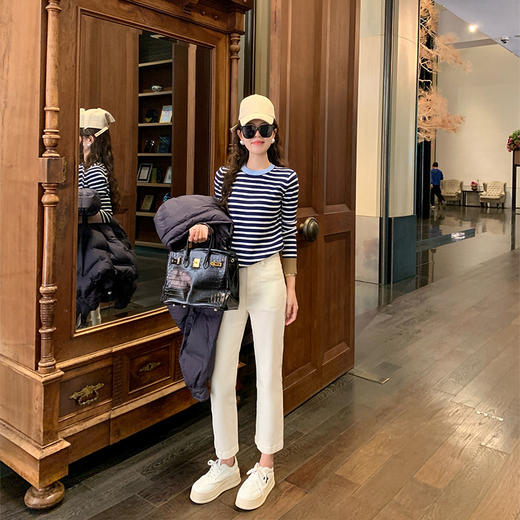 【149元任选2件】现货！条纹圆领针织衫 商品图2