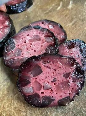 猪血丸子，1个，邵阳带过来的